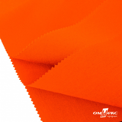 Ткань смесовая для спецодежды "Униформ" 17-1350, 200 гр/м2, шир.150 см, цвет люм.оранжевый - купить в Нижнем Тагиле. Цена 138.73 руб.