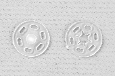 Кнопки пришивные пластиковые 15 мм, блистер 24шт, цв.-прозрачные - купить в Нижнем Тагиле. Цена: 68.79 руб.