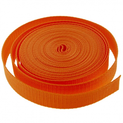 Стропа текстильная, шир. 25 мм (в нам. 50+/-1 ярд), цвет оранжевый - купить в Нижнем Тагиле. Цена: 409.94 руб.